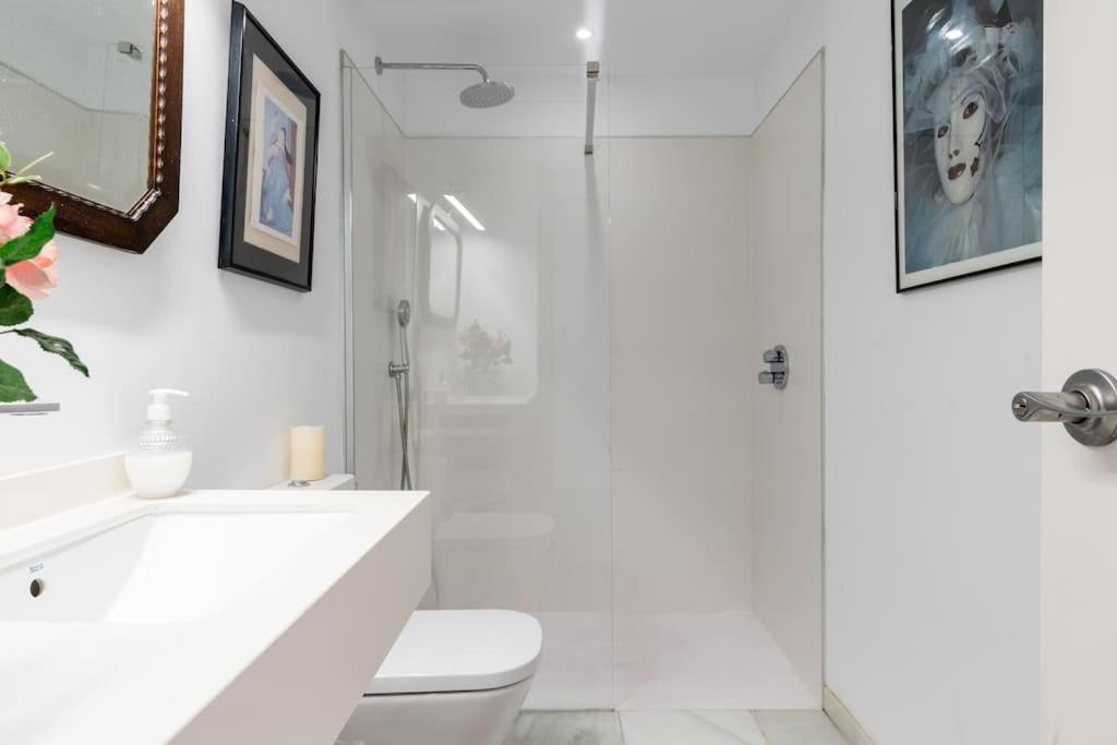Apartamentos Rg, San Vicente 22 Sevilla Eksteriør bilde